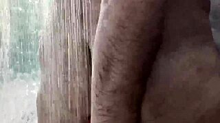 Je me defonce le cul avec mon dildo géant