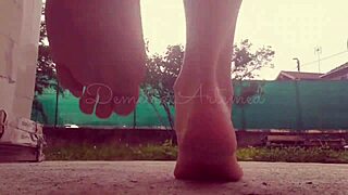 piedi nudi in fetish scene