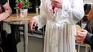 i am bettie ballhaus with natural big tits in leather pants