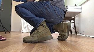 pj daniels gets her teen 18+ assfucked in pov