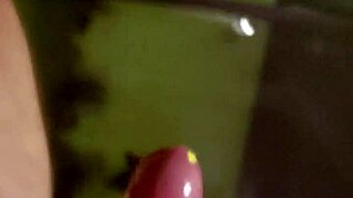 Feel the ricos chorros de leche caliente from my solo masturbation?