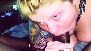 Savannah Jones gives sloppy pleasure to Leroy Love!