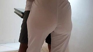 Real Amateur Wife Creampied In Shaved Pussy