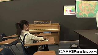 Capri Cavanni, Jessica Jaymes, And Arilla Ferra Fuck Each Other Hard!