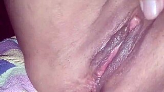 Passionate Fuck in the Car Turns Intense