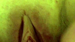 Wow! Amateur Mujer De Argentina Shows Her Super Sabrosa Concha In Homemade Video!