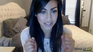 briana lee in solo webcam masturbation show april 8th 2015