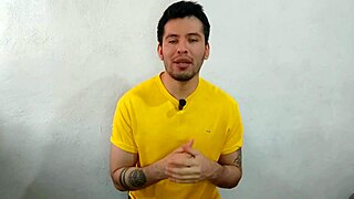 i can’t resist that 21cm monster cock in the salsa warehouse