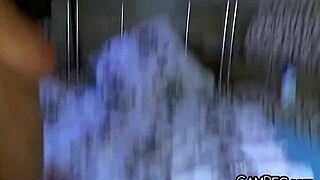 Heady amateur minx on webcam