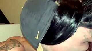 sexo gostoso com o ravii lucca na maquina de sexo?