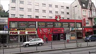 buck wilds final day in hamburg germany with tourists