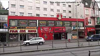 buck wilds final day in hamburg germany with tourists