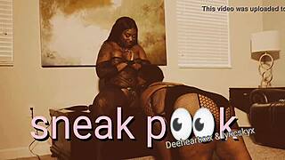Ebony BBW Deeheartxxx Fucks Pussy!
