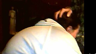 Amateur teen gets her mouth fucked hard by fat guy