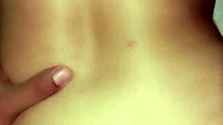 Latina babe plays with hard cock, misses it on trip 😘