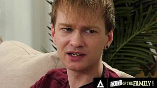 Out Of The Family: Stepsister Teen 18+ Deepthroat!