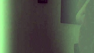 Small Latina Jennifer Far In Casual Encounter