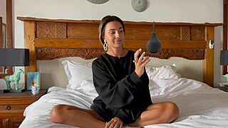 uhh, i’m tryin to learn rimming with roxy fox, ya know?