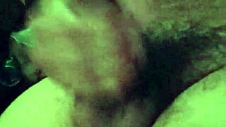 Ron cachondo deslechada in a gay masturbation scene