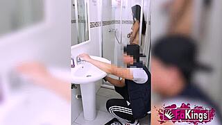 I shocked my plumber naked and banged him hard, Daniela style