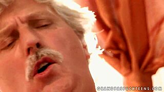 yo, check out fall freshness with gitta blond from 03 12 2009, pure gold!