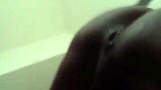 Mo Solo Schlon Gay Action With Raw Intensity