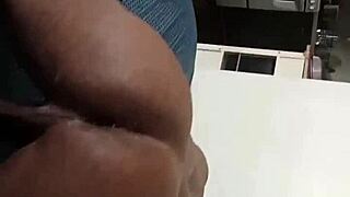 Mo Solo Schlon Gay Action With Raw Intensity