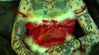 Milf on the Shelf Christmas Solo Session