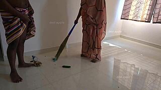 Yo, Tamil maid Prabha jerking owner’s cock during work