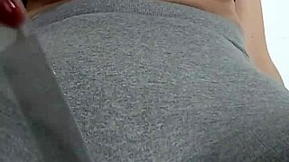 Ten Minutes Punishment Spanking Pussy