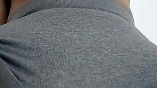 Ten Minutes Punishment Spanking Pussy