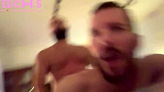 i suck dik and sit on his thik ass