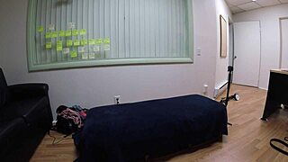 gigi breeze's sexy casting interview! 😘