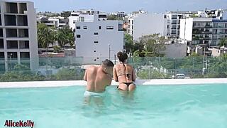 Tanned Babe Gets Creampie From Stranger