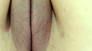 Teen Stuns with Peachy Shaved Pussy in Bold Hardcore Display