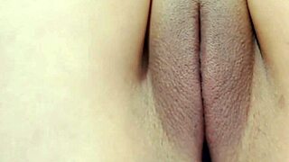 Teen Stuns with Peachy Shaved Pussy in Bold Hardcore Display