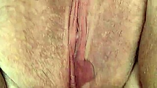 finger fucking a big bbw ass