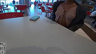 hermosa venezolana convinces me for a hot porno shot chance