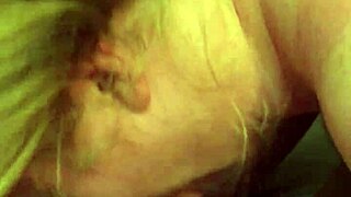 white girl sucking dick like a pro 😍