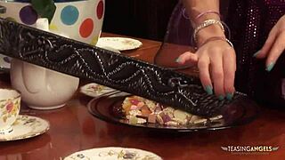 Gorgeous chicks sucking cocks in group sex 😍