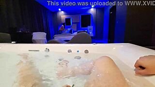 Maid gets a bath time surprise for twenty dollars