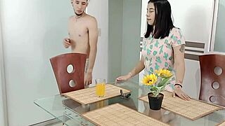 Le Di Viagra A Mi Amigo Para Jugarle Una Broma Pero Todo Salió Como No Era Y Terminamos Follando