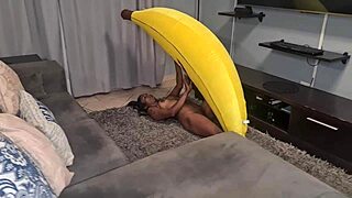 tattooed desi slut humps a big banana in kinky homemade close-ups