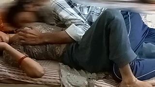 Indian saali invites jija for home sex and fun