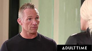 Latina Milf Luna Star Oils Up Her Boss For Nuru Massage