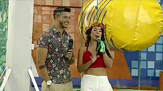 we start with the girls' parade in this sunny fight