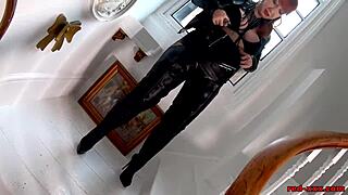 I tease as mischievous milf in leather boots