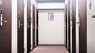 I Get Fucked By Big Boob Chick I Dont Know In Hentai 3D