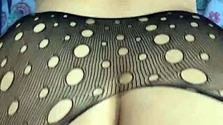 Friend's Stepmom With Huge Ass In Homemade Scene