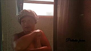 Pretinho Facao Enters Paty Bumbum's Shack